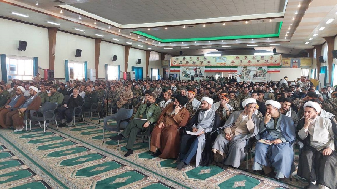 دیدار بیش از ۱۶ هزار بسیجی چهارمحالی با مقام معظم رهبری+ تصاویر