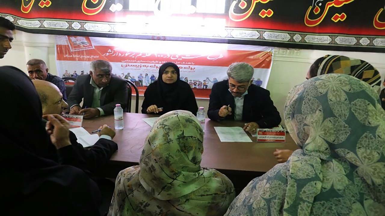 برپایی میز خدمت بهزیستی در بخش رویدر بندرخمیر