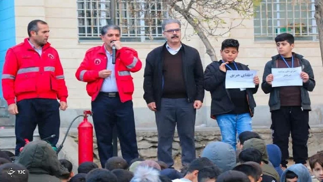 ۲۰ دوره ایمنی برای دانش آموزان مهابادی برگزار شد