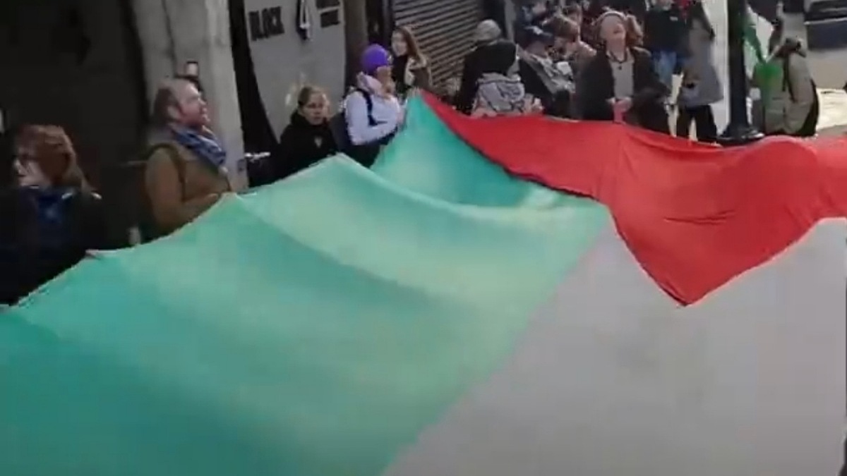 شما در یک ماه گذشته چقدر به ارتش اسرائیل کمک کرده‌اید؟+ فیلم