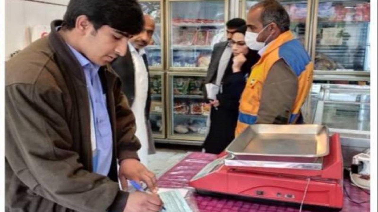 انجام ۶۹۰ بازدید از مراکز تهیه و توزیع غذا در سیب و سوران