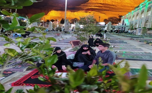 نخستین شب قدر در گلزار شهدای کرمان+ تصاویر