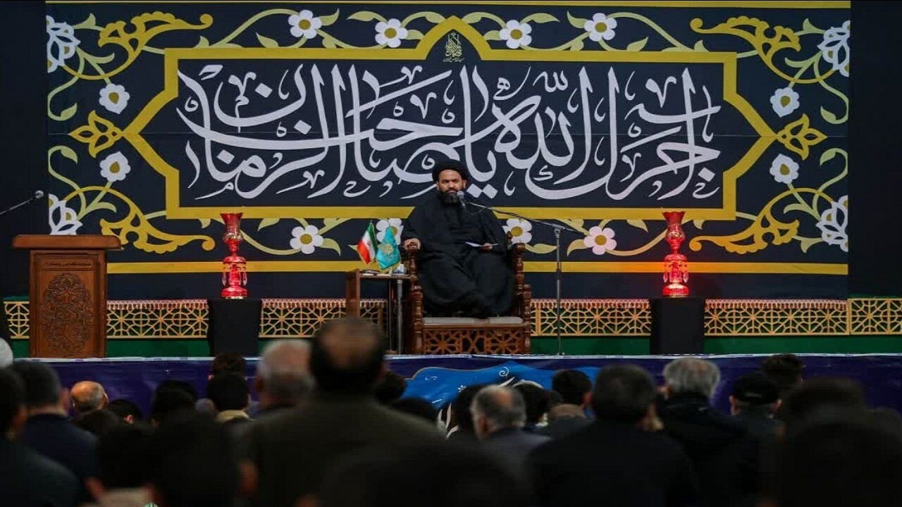 کسب عاقبت به خیری در معیت امام زمان (عج) اساس شب قدر است