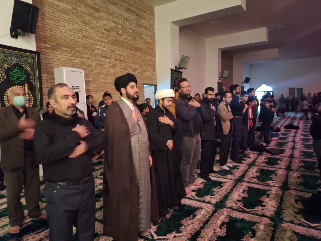 مراسم سینه زنی