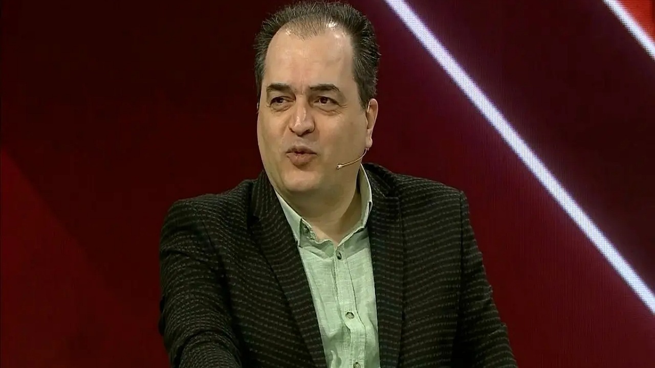 پادرمیانی پیمان یوسفی برای مرخصی گرفتن حسن رنگرز از دبیر + فیلم