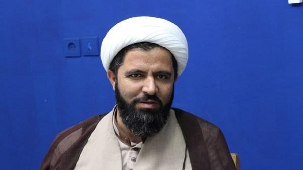 توزیع افطاری علوی در برخی از بوستان‌های استان
