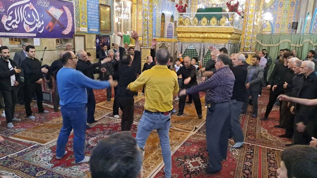 تصاویری از مراسم شب قدر در امامزاده سید بهلول (ع) خوی