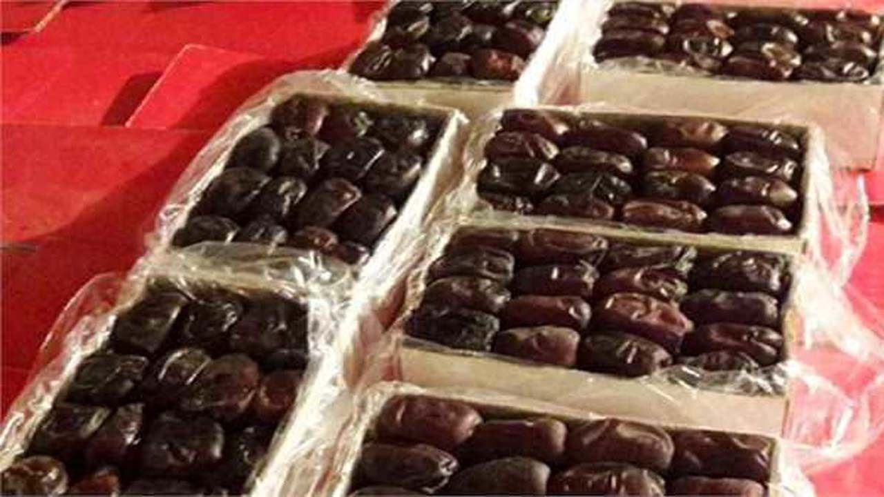 توزیع خرما بین خانواده‌های ایتام در هرمزگان