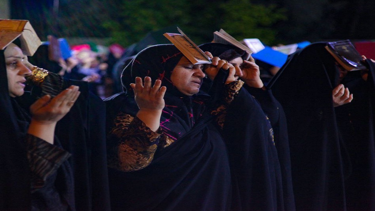 مراسم لیالی قدر در لارستان از لنز دوربین شهروند خبرنگار + تصاویر