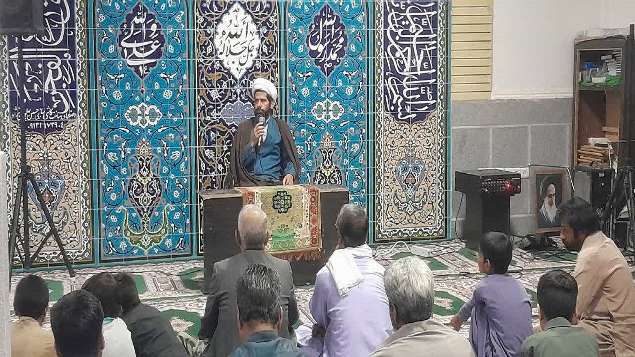 برگزاری مراسم معنوی ماه مبارک رمضان در روستای میلک + تصاویر