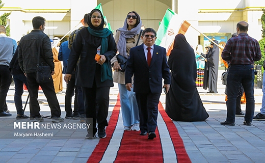 برگزاری مراسم بزرگترین پرچم جمهوری اسلامی