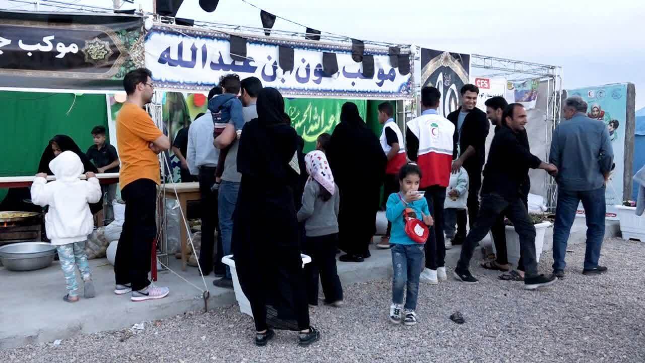خدمت رسانی روزانه به بیش از هزار گردشگر در میدان ورودی شهر بافق
