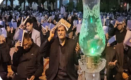 مراسم شب ۲۱ ماه رمضان در نقاط مختلف خراسان جنوبی مراسم شب ۲۱ ماه رمضان در نقاط مختلف خراسان جنوبی
