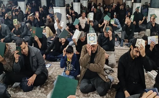 مراسم شب ۲۱ ماه رمضان در نقاط مختلف خراسان جنوبی مراسم شب ۲۱ ماه رمضان در نقاط مختلف خراسان جنوبی