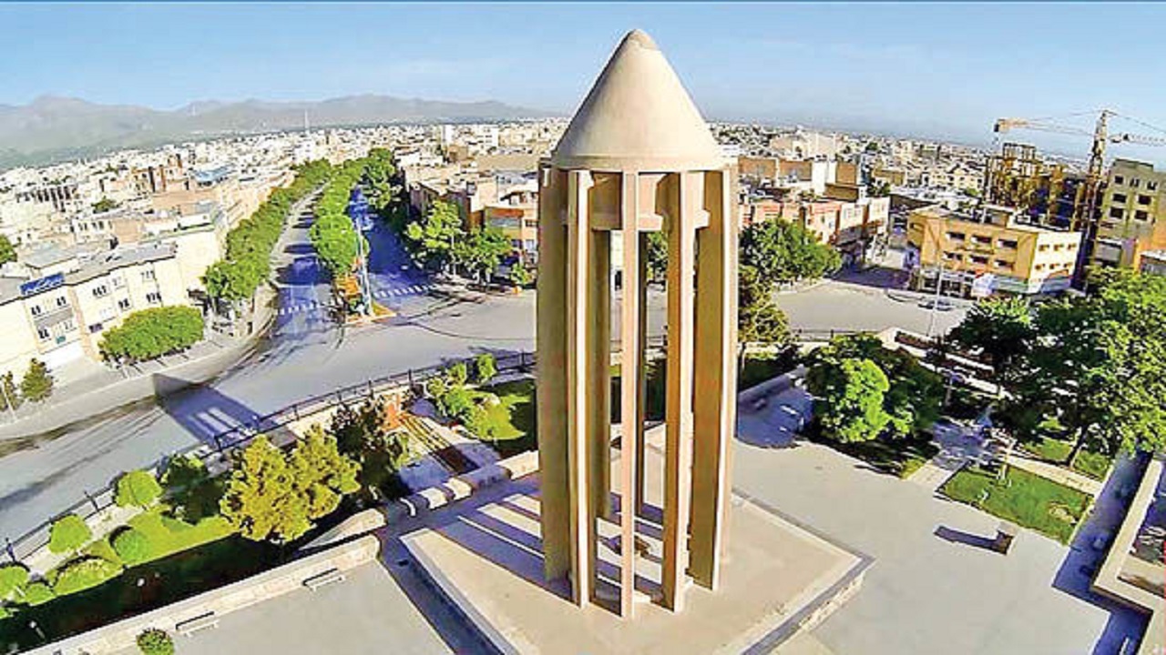 حدود ۸۰۰ هزار نفر از جاذبه‌های گردشگری همدان دیدن کردند