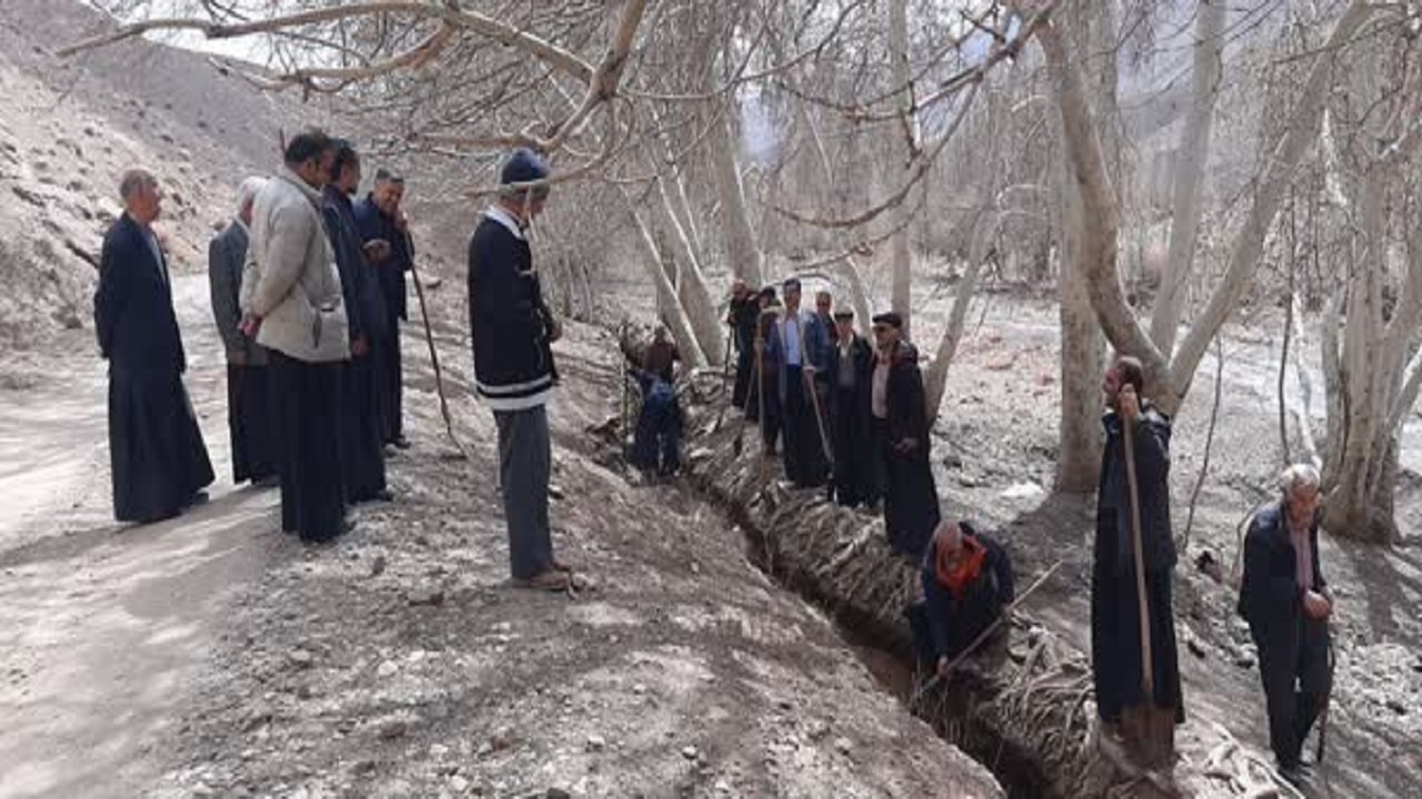 آئین سنتی جوی روبی در روستای تاریخی ابیانه