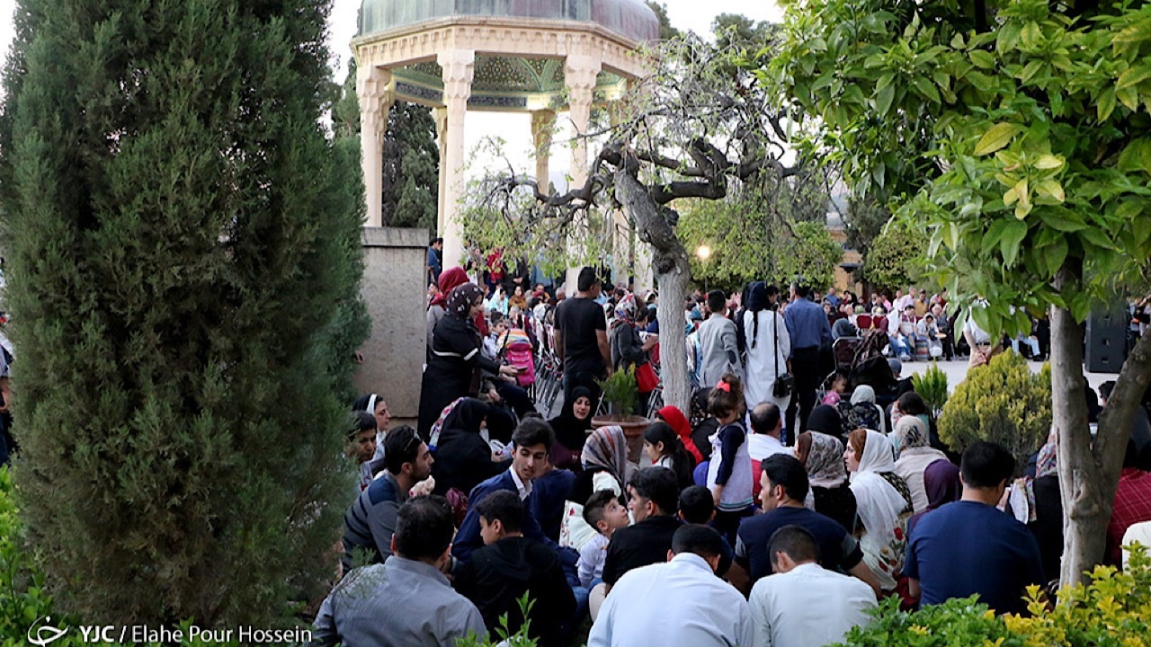 تغییر الگوی تعطیلات کشور متناسب با اقتضائات نوروز ۱۴۰۳