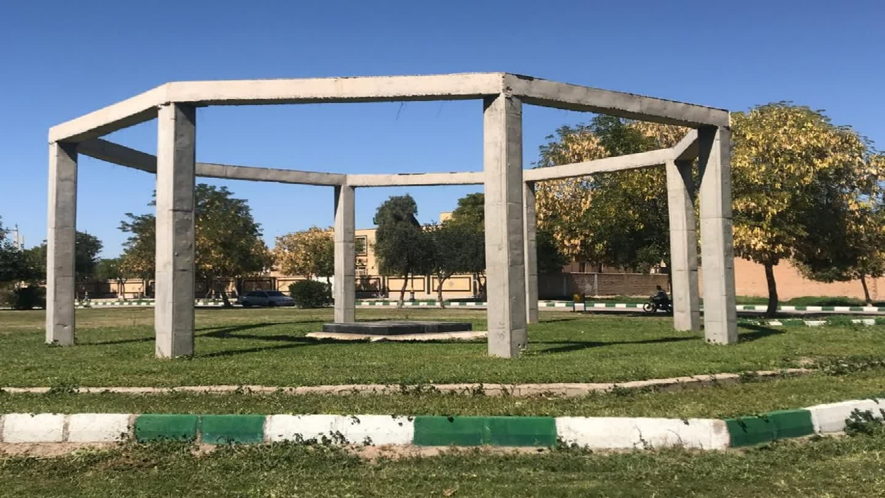 یادمان شهدای گمنام صالح شهر تکمیل می‌شود