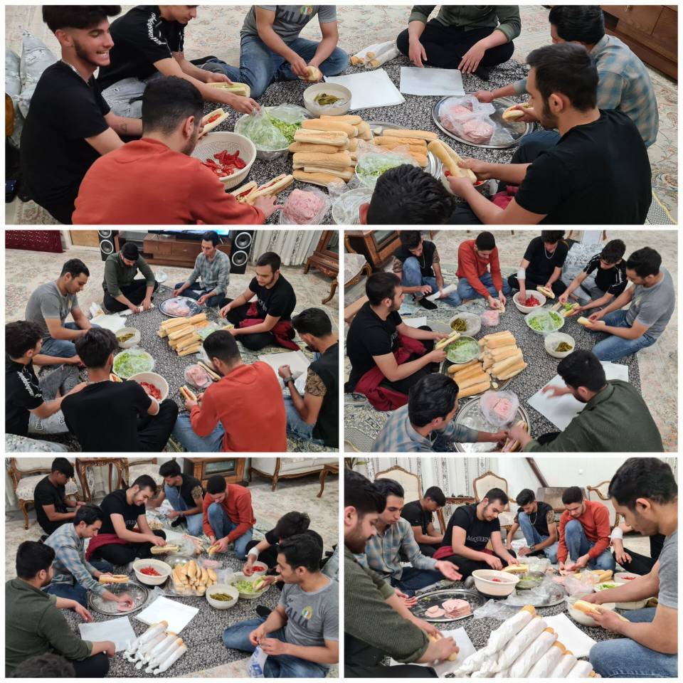 آماده سازی ساندویچ نذری
