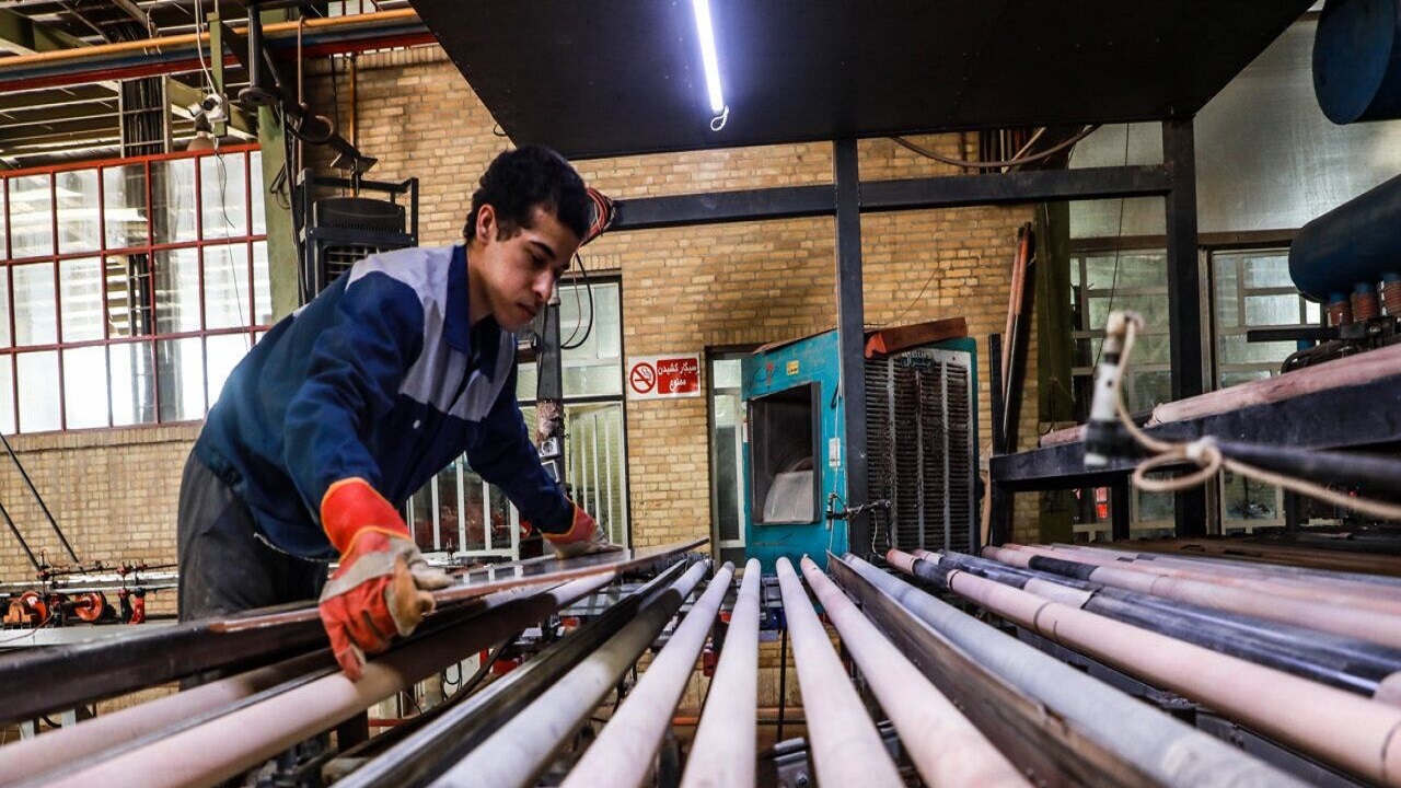 احیاء و جلوگیری از تعطیلی ۲۸ واحد تولیدی درخراسان شمالی