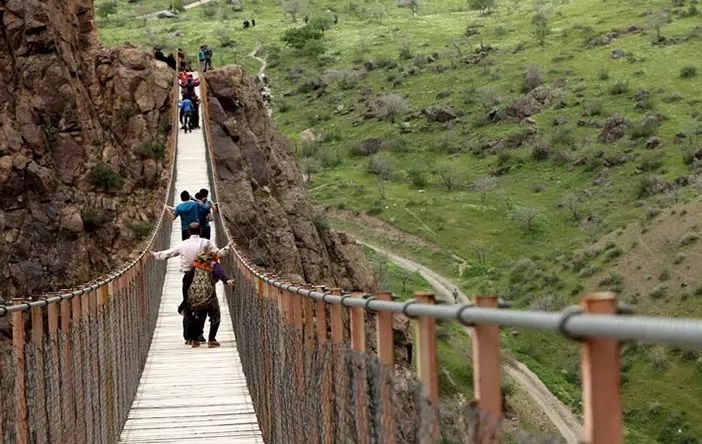مجموعه‌های گردشگری بدون پروانه در اردبیل تحت پیگرد قرار می‌گیرند