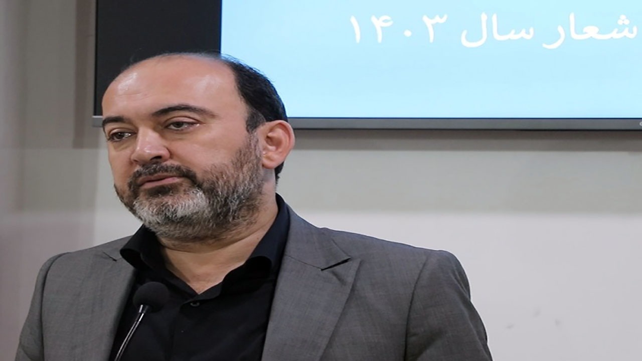  حضور مردم در هر صحنه‌ای منشأ تحول است