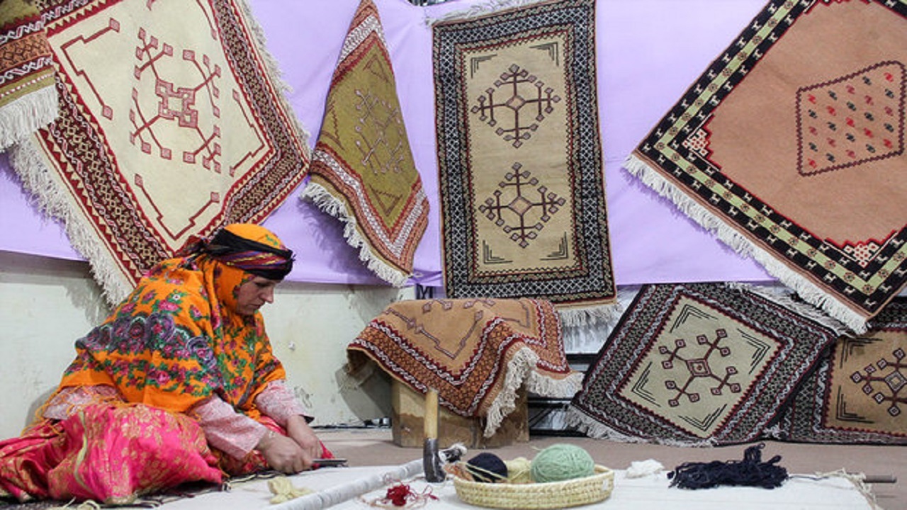۶ میلیارد و ۵۰۰ میلیون تومان صنایع دستی به فروش رسید
