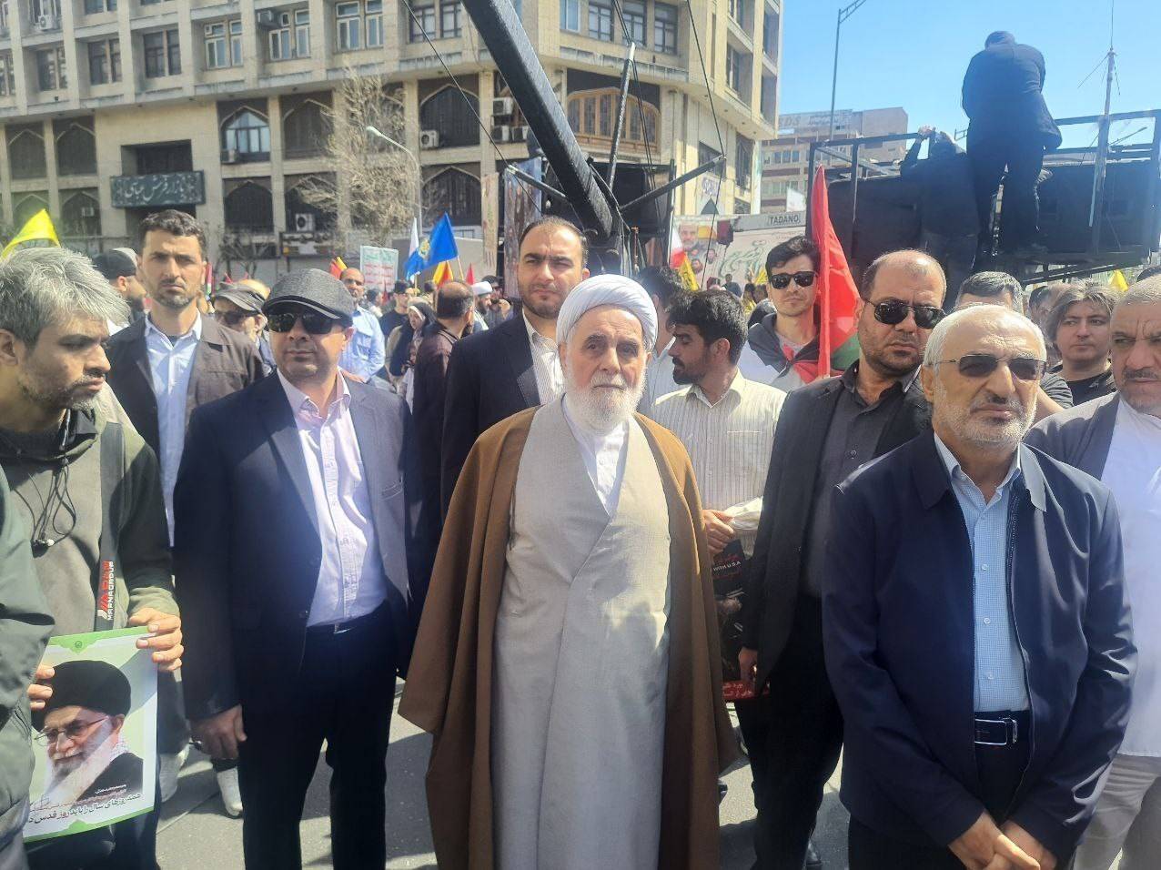 ناطق نوری