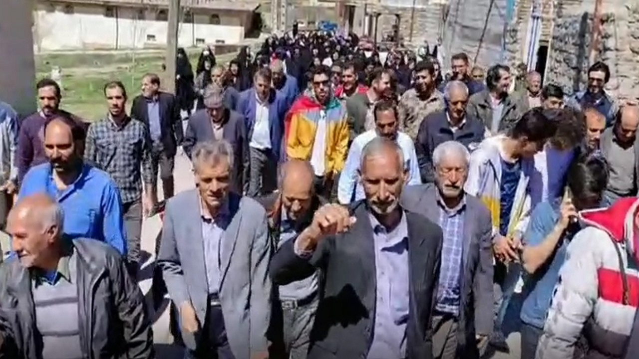 راهپیمایی روز جهانی قدس با حضور مردم روستای گاوکش علیا + فیلم