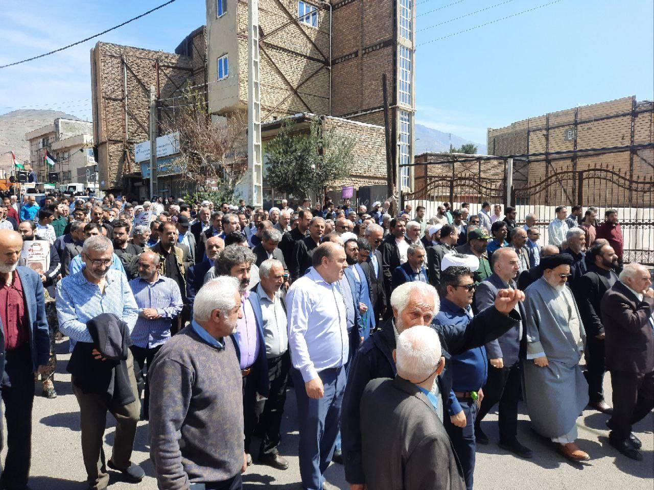 مردم منجیل در روز راهپیمایی روز قدس