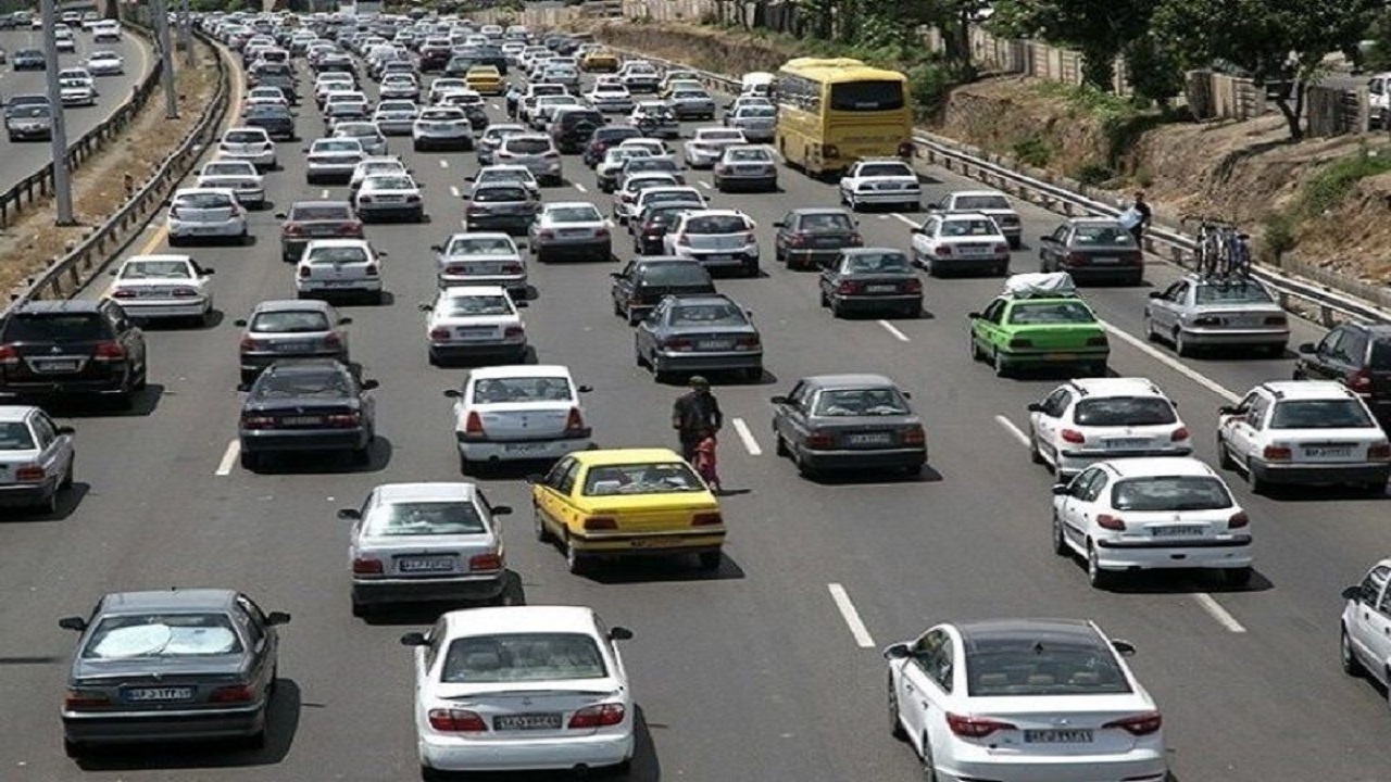 افزایش ۱۱ درصدی تردد خودرو‌ها در محورهای قزوین در نوروز امسال