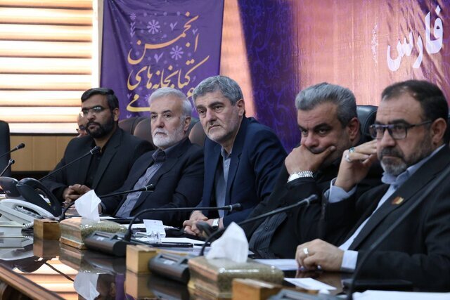 ۱۷ کتابخانه عمومی در فارس برای سال ۱۴۰۳ آماده بهره برداری شود