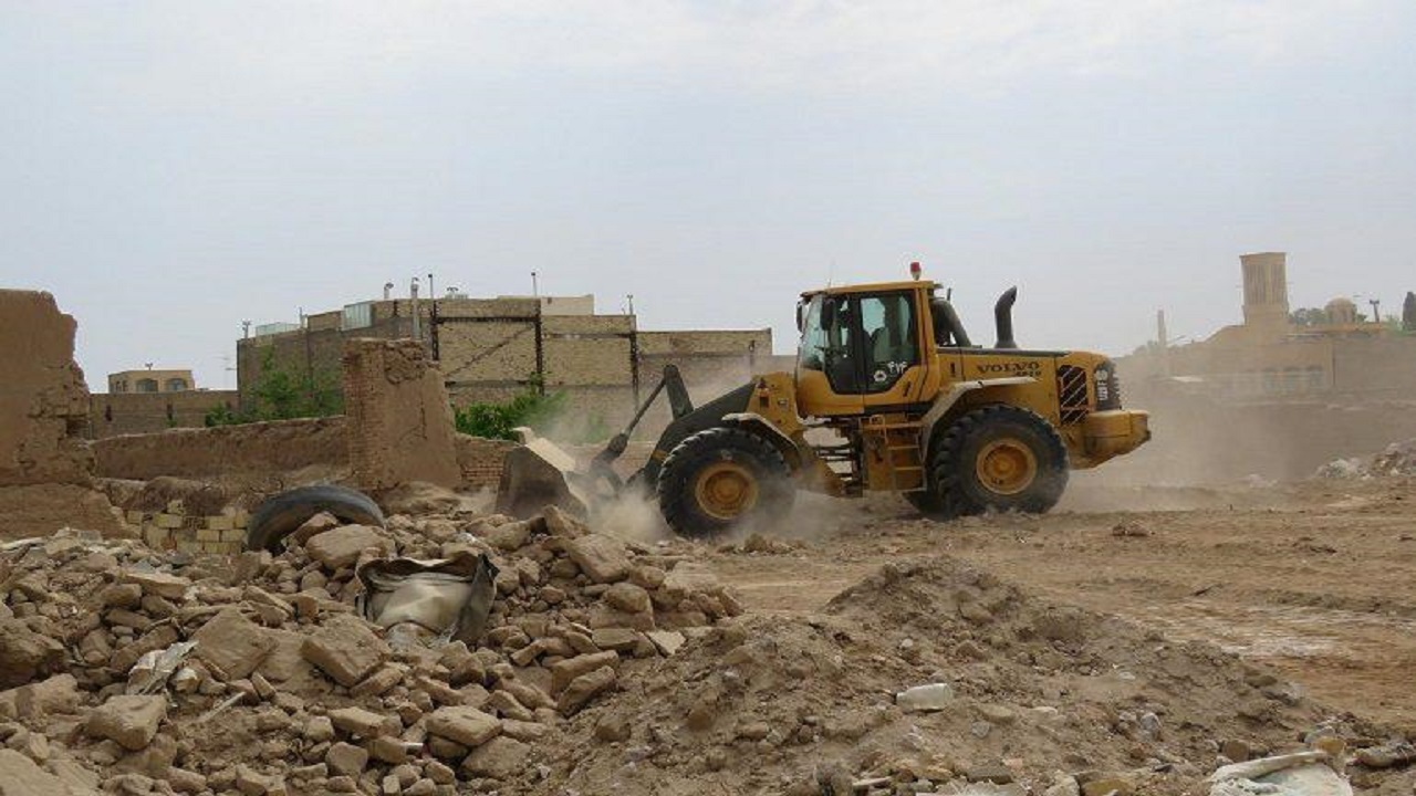 هشدار محیط زیست قم نسبت به رهاشدگی پسماند‌های ساختمانی
