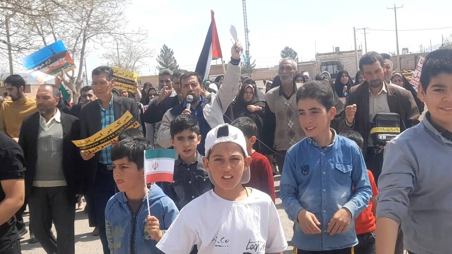 نوجوانان در روز قدس