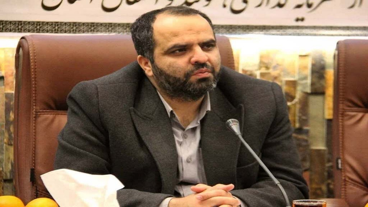 مصمم به تحقق شعار سال هستیم