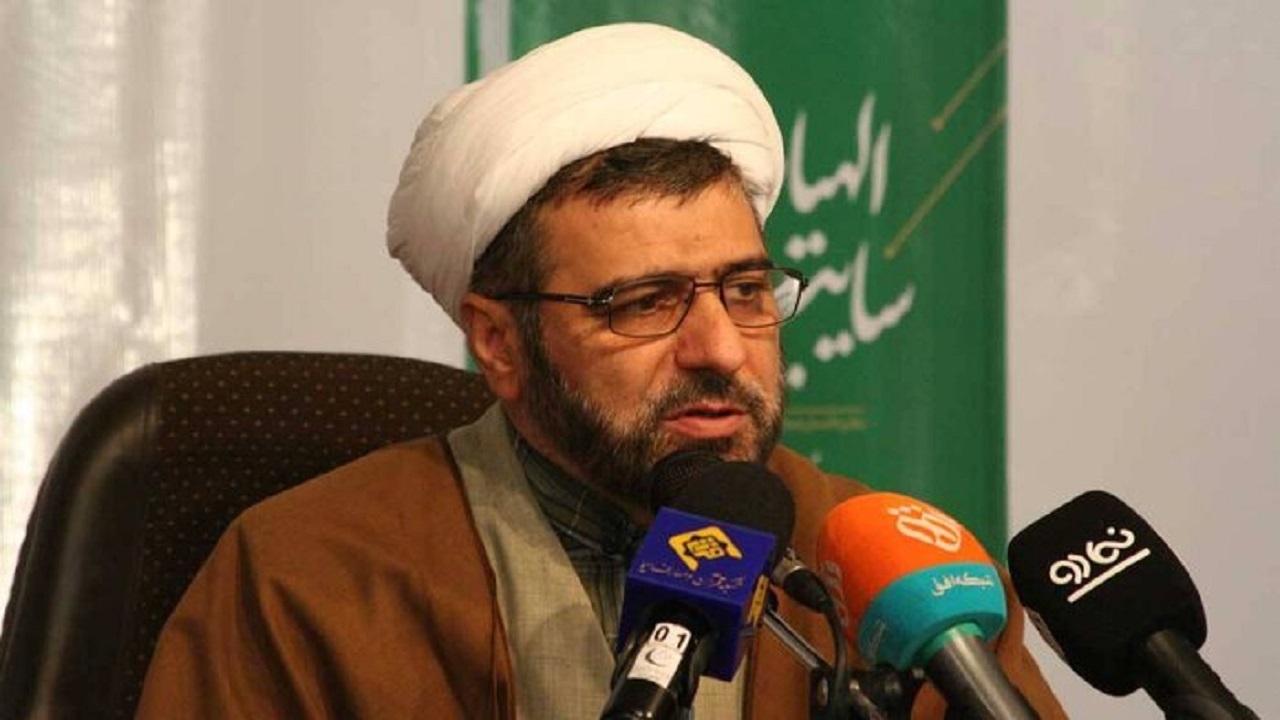 مفیدترین روش تلاوت قرآن از نگاه خادم برگزیده قرآنی+ فیلم