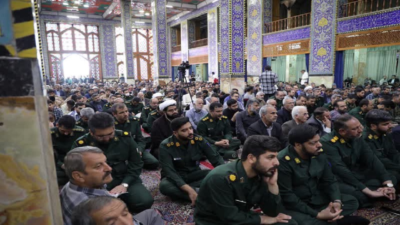 برگزاری مراسم بزرگداشت شهدای مدافع امنیت در یزد