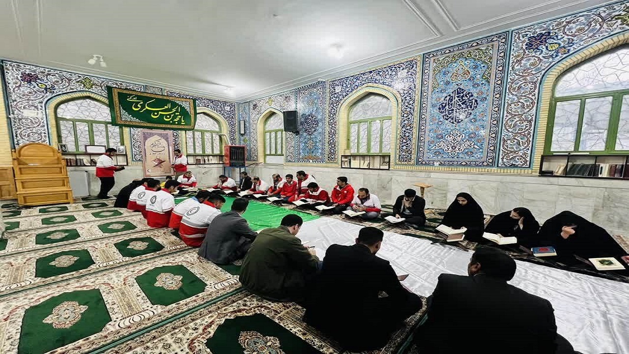 برگزاری محفل انس با قرآن کریم در مرقد امامزاده سید بهاءالدین محمد شیخ شبان