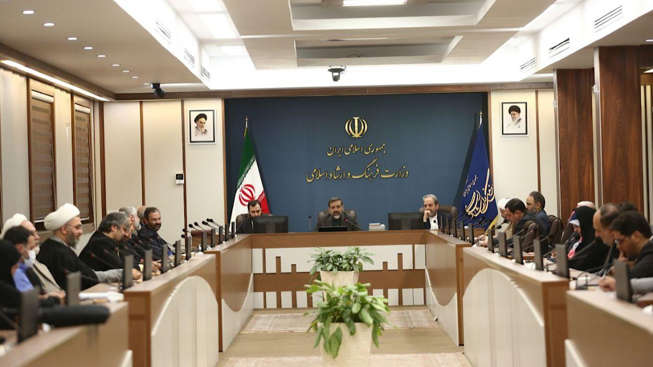 راه‌اندازی سکو‌های دائمی جدید عرضه لباس تا اردیبهشت در سراسر کشور