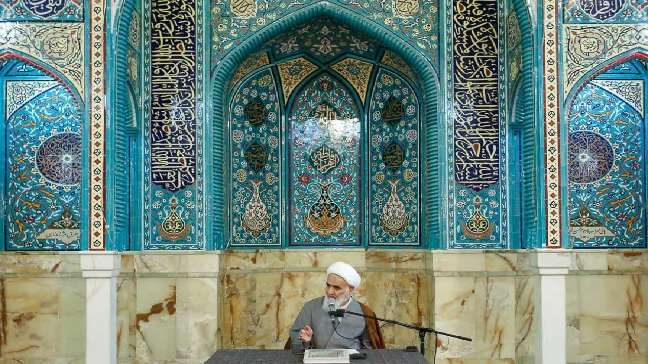 تقوا عقل را دانا و اراده را توانا می‌کند