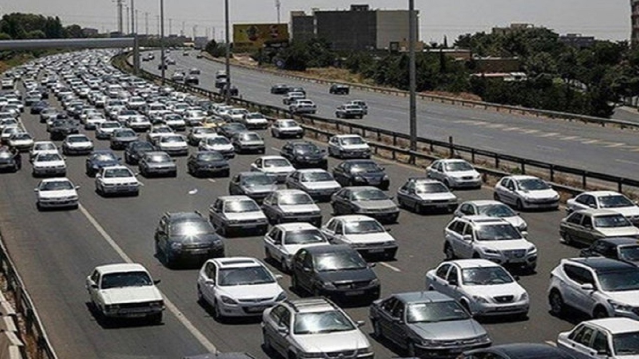 ترافیک در آزاد راه های استان زنجان سنگین است