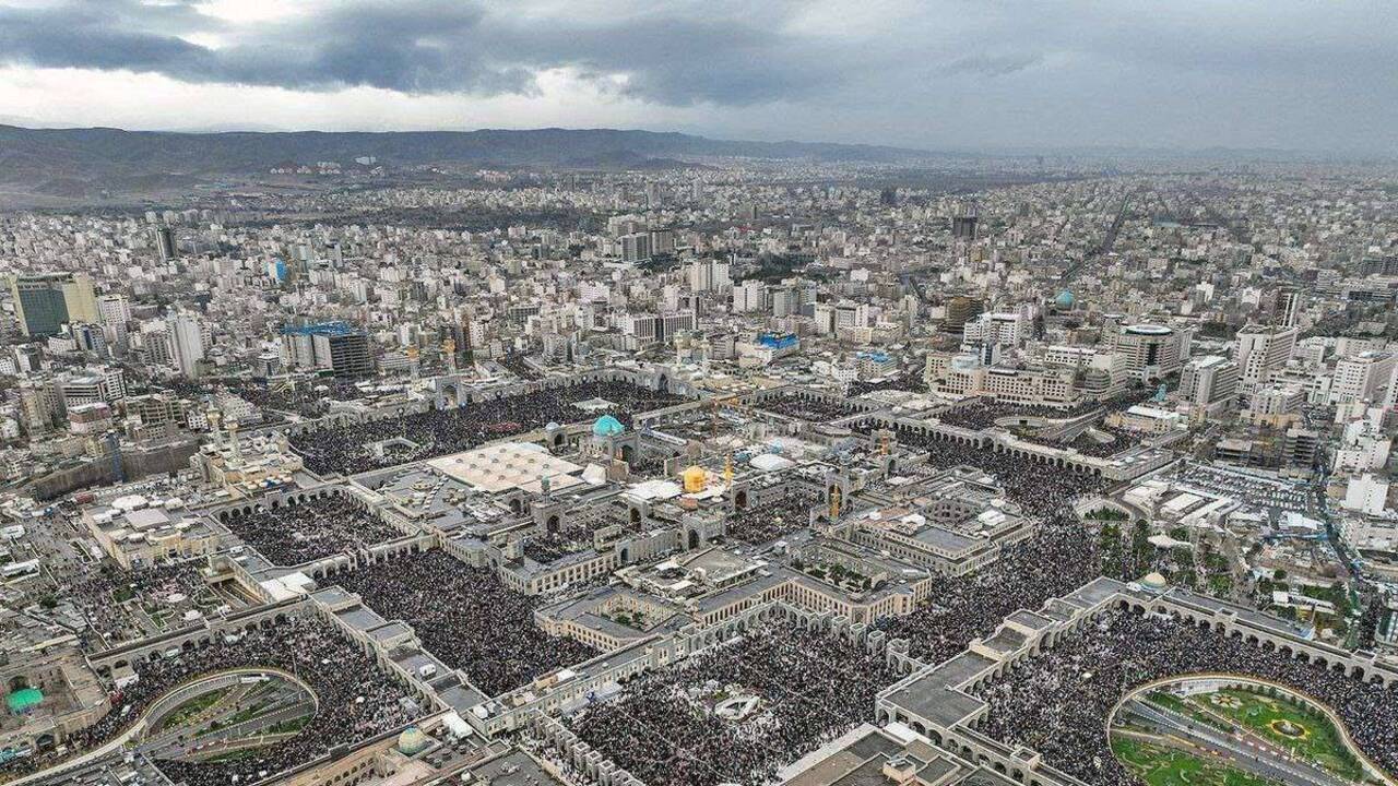 بیش از چهار میلیون و ۲۰۷ هزار زائر وارد کلانشهر مشهد شدند