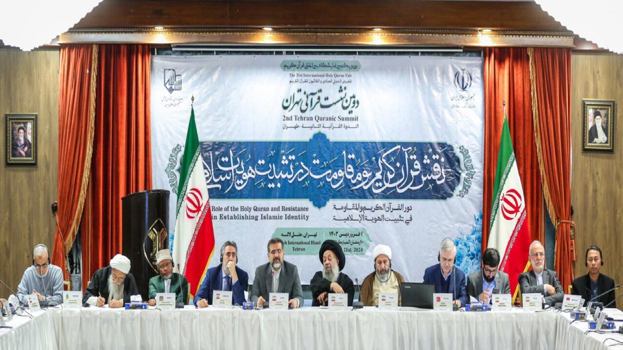 عاشورا تاثیرگذارترین الگوی اسلامی مقاومت و صبر است 