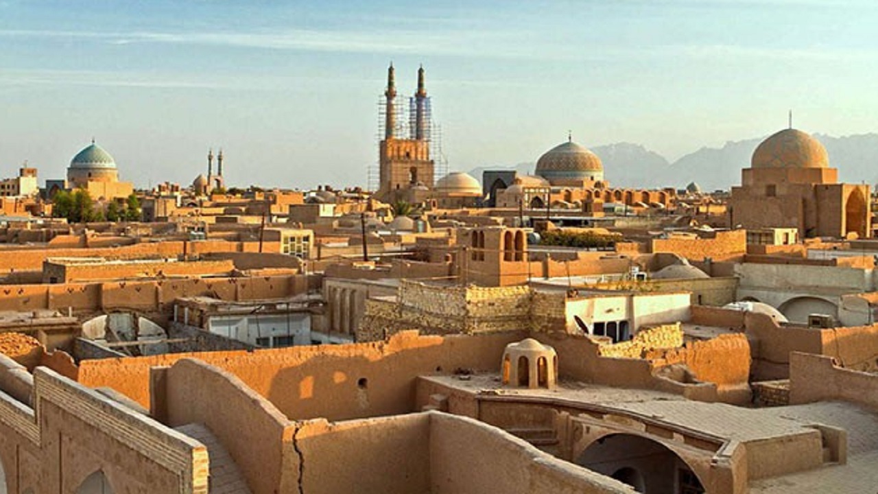 ۳۲۵ هزار وسیله نقلیه به استان یزد وارد شد