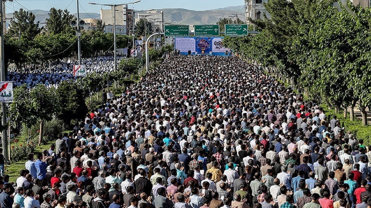 اقامه نماز عید؛ پاداش یک ماه بندگی