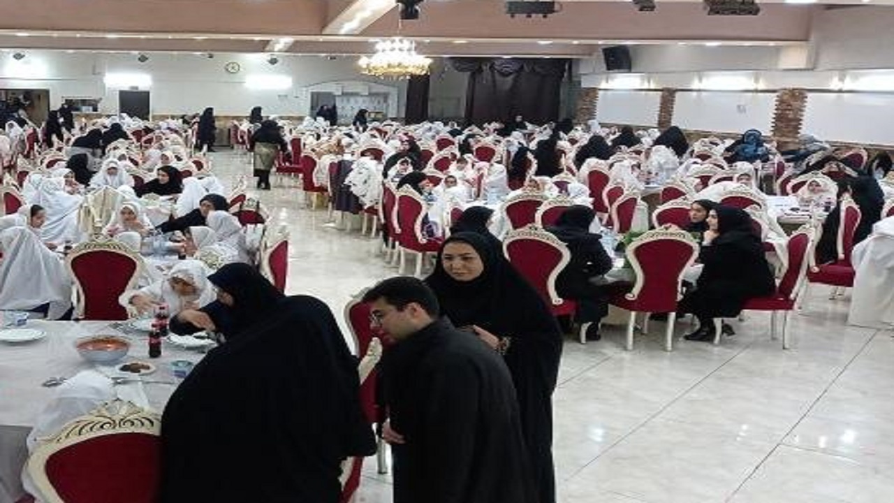 افطاری دختران روزه اولی در مراغه