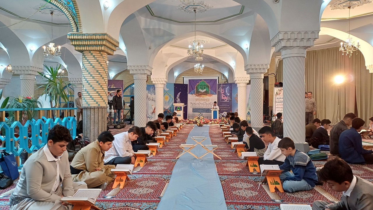 طنین نوای قرآن در ۲ هزار مدرسه کردستان