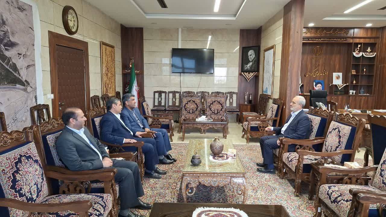 فرمانداران، دستگاه‌ها را پای کار حدنگاری قرار دهند