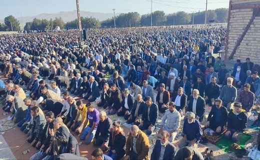 اقامه نماز عید سعید فطر در خراسان جنوبی