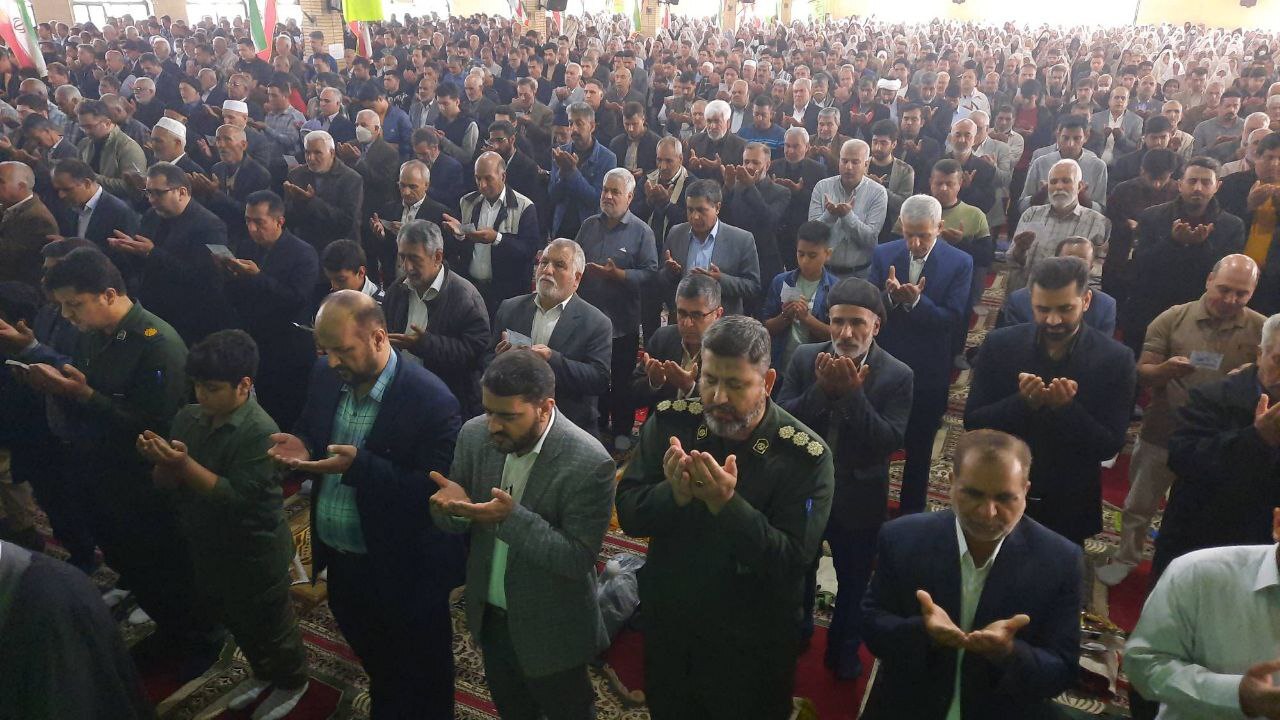 اقامه نماز عید سعید فطر در گلستان